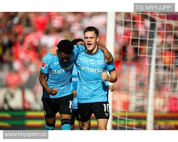 勒沃库森客场大胜柏林赫塔，独占德甲榜首位置